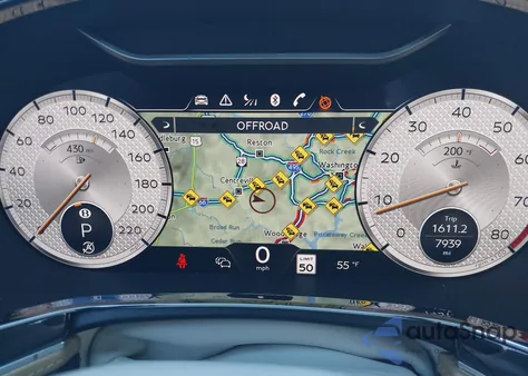 2022 Bentley Flying Spur V8 z USA, uszkodzony, nr VIN SCBBG6ZG8NC003342